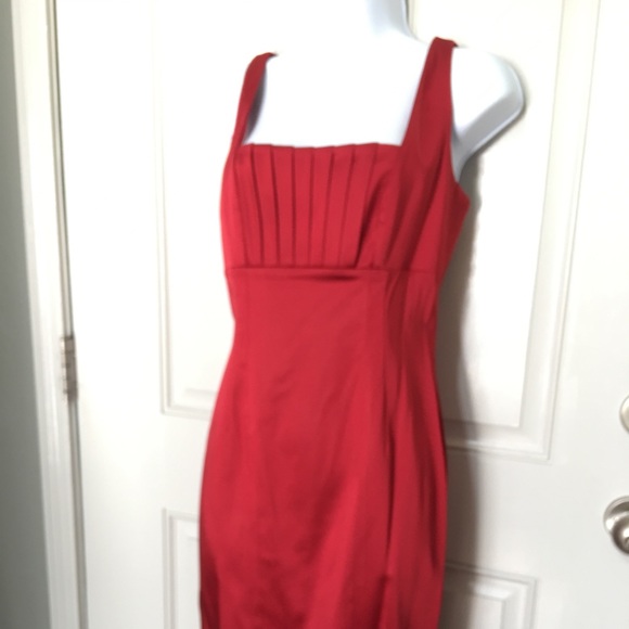 Stunning Deep Red Calvin Klein cocktail formal - Picture 3 of 7